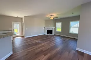 70 Hot Spgs Wy, Benson, NC 27504 - Photo 5