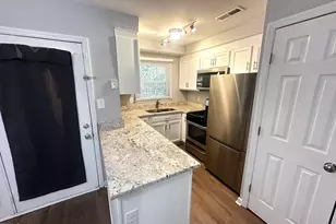 4808 Blue Bird Ct, Raleigh, NC 27606 - Photo 15