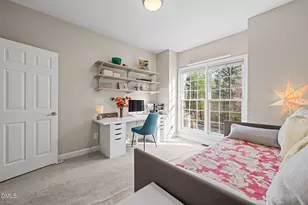 203 Wyndham Dr, Chapel Hill, NC 27516 - Photo 21