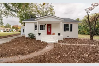 1001 S Layton Avenue, Dunn, NC 28334 - Photo 1