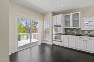 513 Thistlegate Trail, Raleigh, NC 27610 - Photo 17