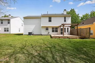 604 Crossview Ln, Durham, NC 27703 - Photo 15