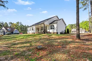 245 Creek Crossing Dr, Benson, NC 27504 - Photo 17