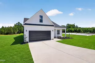 38 Ambrosia Wy, Bunnlevel, NC 28323 - Photo 3