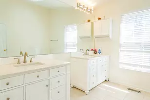 119 Woodshire Ln, Chapel Hill, NC 27514 - Photo 11