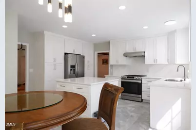 119 Woodshire Lane, Chapel Hill, NC 27514 - Photo 5