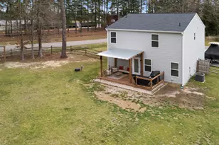 400 Century Ln, Cameron, NC 28326 - Photo 9