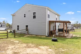 400 Century Ln, Cameron, NC 28326 - Photo 13