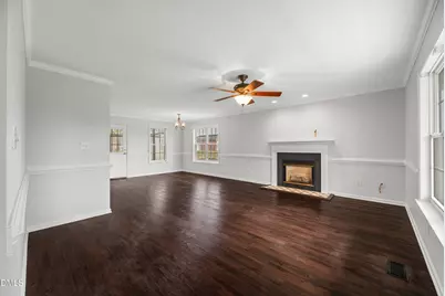 24 Country Side Drive, Roxboro, NC 27574 - Photo 5