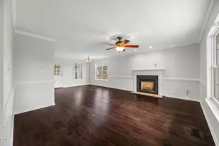 24 Country Side Dr, Roxboro, NC 27574 - Photo 5