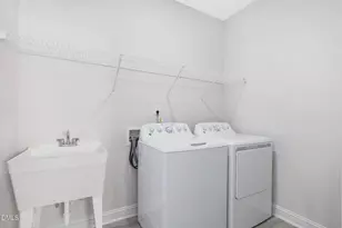 428 Cedar Barn Ln, Garner, NC 27529 - Photo 25