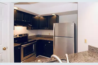 1450 Barton Pl Drive, Raleigh, NC 27608 - Photo 3