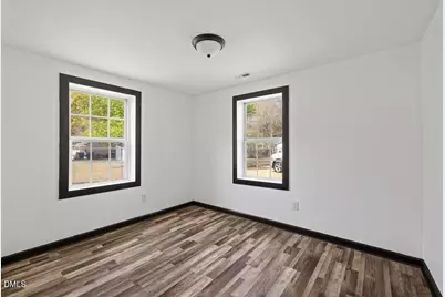 601 Temple Street, Selma, NC 27576 - Photo 5