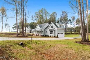 202 Batten Pond Rd, Selma, NC 27576 - Photo 3