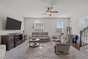 6031 Kentworth Dr, Holly Springs, NC 27540 - Photo 7