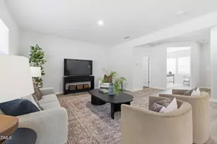 562 Brickview Ct, Sanford, NC 27330 - Photo 9