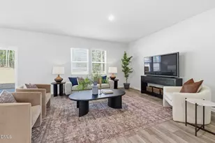 562 Brickview Ct, Sanford, NC 27330 - Photo 7