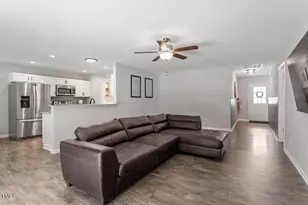 21 Cambridge Dr, Angier, NC 27501 - Photo 7