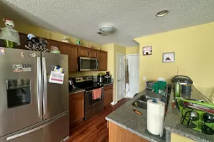 7728 Oliver Park Dr, Whitsett, NC 27377 - Photo 5