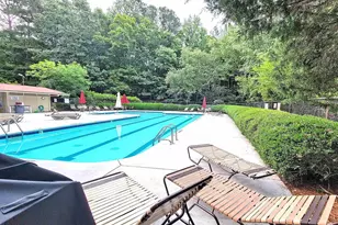 416 Livingstone Dr, Cary, NC 27513 - Photo 47