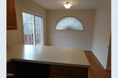 136 Trafalgar Lane, Cary, NC 27513 - Photo 9