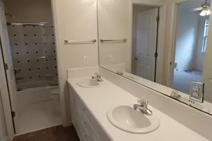 136 Trafalgar Ln, Cary, NC 27513 - Photo 15