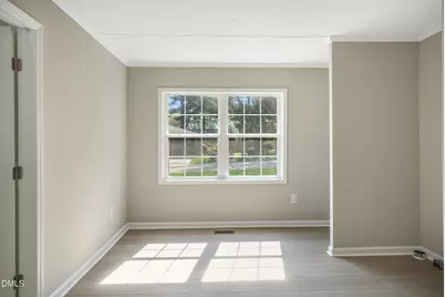 210 S Brevard Street, Selma, NC 27576 - Photo 9