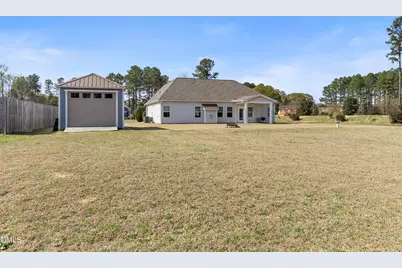 113 Lexington Drive, Sanford, NC 27332 - Photo 17