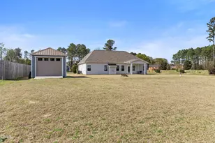 113 Lexington Dr, Sanford, NC 27332 - Photo 17