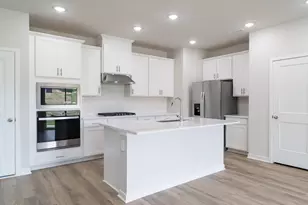 133 N Field Sparrow Wy, Clayton, NC 27520 - Photo 3