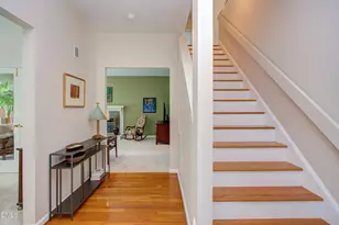 100 Glenview Pl, Chapel Hill, NC 27514 - Photo 5