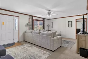 98 W Beverly Ln, Henderson, NC 27537 - Photo 9