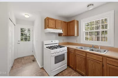 111 Rock Pointe Lane, Cary, NC 27513 - Photo 27