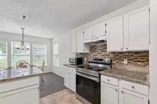 5115 Cardinal Grove Blvd, Raleigh, NC 27616 - Photo 3