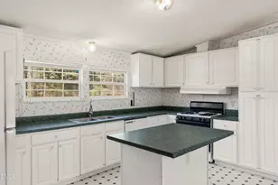 501 Macon-Embro Rd, Macon, NC 27551 - Photo 3