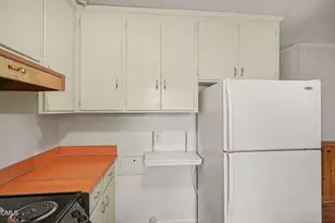 2009 Dartmouth Dr, Durham, NC 27705 - Photo 11