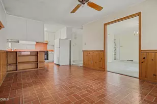 2009 Dartmouth Dr, Durham, NC 27705 - Photo 13