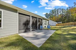 189 Red River Dr, Selma, NC 27576 - Photo 17