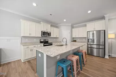 189 Red River Drive, Selma, NC 27576 - Photo 5