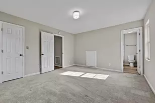 100 Bruces Ln, Dunn, NC 28334 - Photo 9