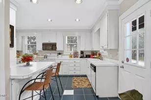 2064 Oxford Rd, Henderson, NC 27536 - Photo 17