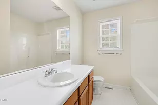 127 Churchill Downs Dr, Clayton, NC 27520 - Photo 25