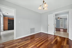 108 Altair Cir, Apex, NC 27502 - Photo 7