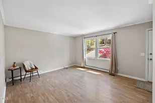 1020 Trollingwood Ln, Raleigh, NC 27615 - Photo 7