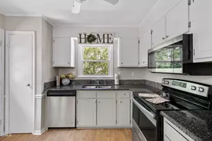1020 Trollingwood Ln, Raleigh, NC 27615 - Photo 19