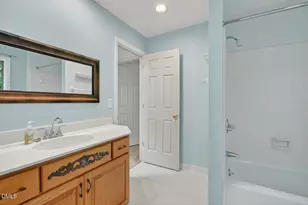 10 Innisfree Dr, Durham, NC 27707 - Photo 27