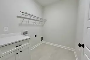 3715 Huntcliff Dr, La Grange, NC 28551 - Photo 11