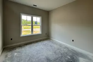 3715 Huntcliff Dr, La Grange, NC 28551 - Photo 9