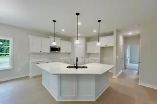 3715 Huntcliff Dr, La Grange, NC 28551 - Photo 7