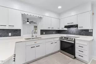 513 NW Maxine St, Fayetteville, NC 28303 - Photo 17
